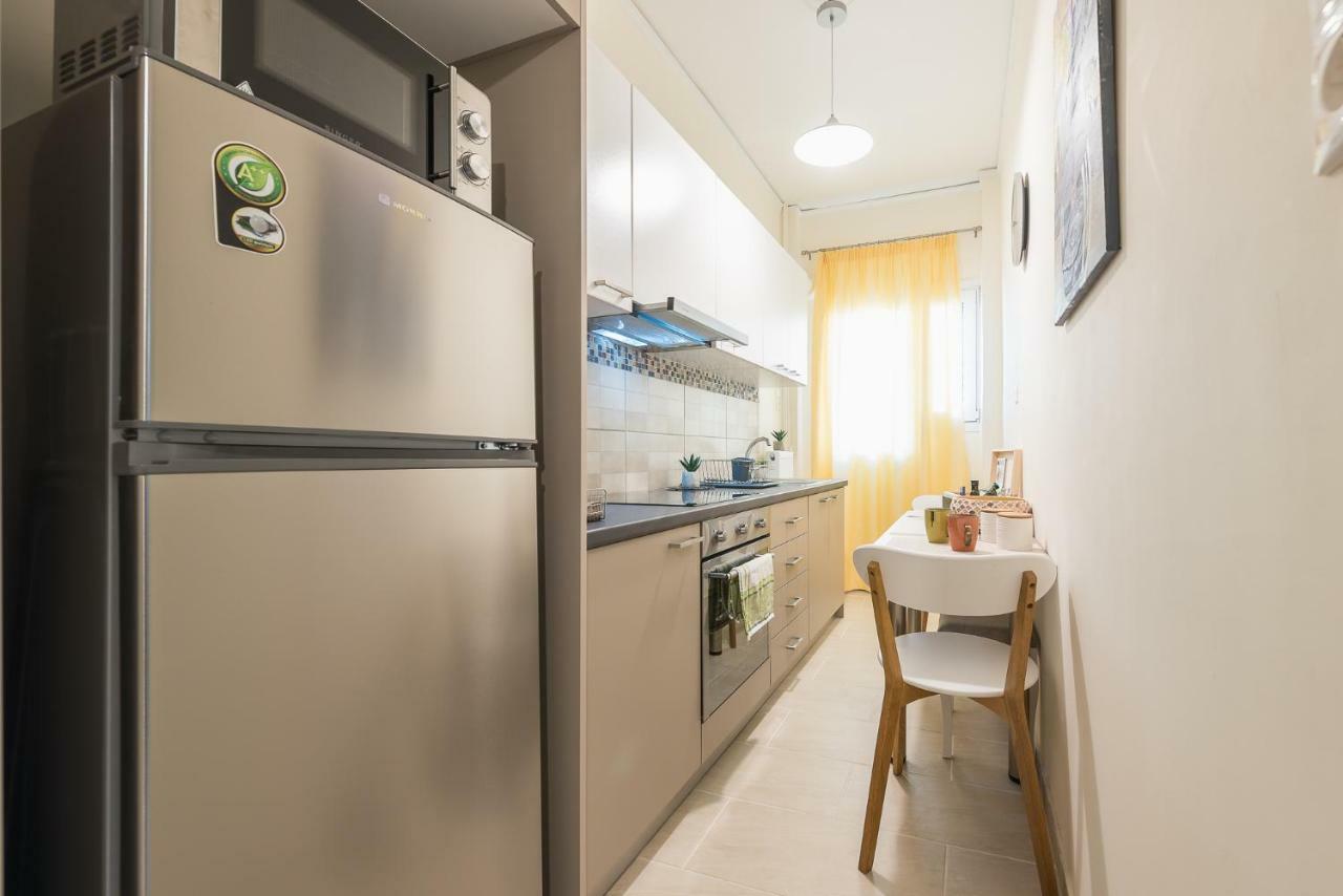 Stylish Kerameikos Apartment By Cloudkeys アテネ エクステリア 写真